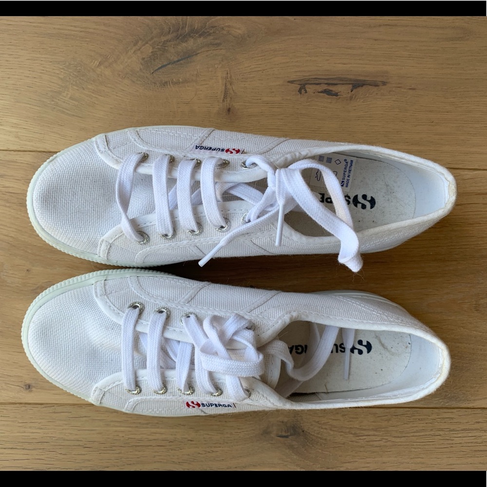 White Superga canvas platform sneakers, size 7/7.5